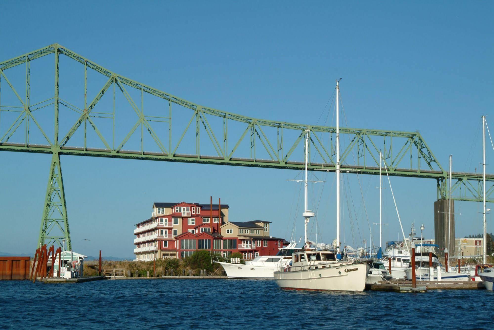 Cannery Pier Hotel & Spa Astoria Exterior foto